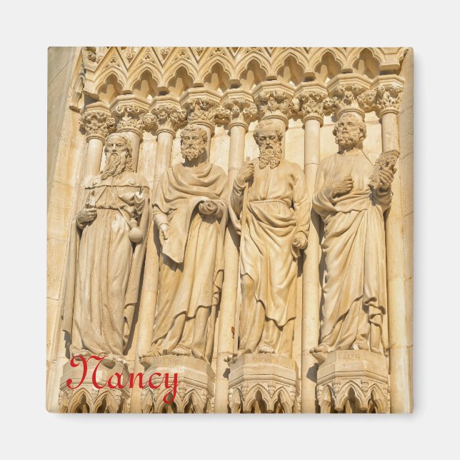 Imã Basilique de Santo Epvre em Nancy, França (Frente)