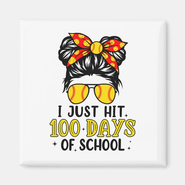 Imã Basta Atingir Feliz 100 Dias De Softball Escolar M (Frente)