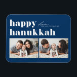 Ímã Blue Retro Typografia Happy Hanukkah Foto Dois<br><div class="desc">Feliz Hanukkah! Celebre o alegre Festival das Luzes com nossa foto personalizável do ímã Chanucá! Este ímã festivo permite-lhe mostrar as suas memórias favoritas enquanto adiciona um toque pessoal ao seu decoro de férias. Apresenta tipografia retrógrada. Personalize adicionando seus detalhes. Um presente ideal para a família e os amigos, ou...</div>