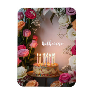Ímã Bolo de Aniversário com Velas Acesas e Nome Person