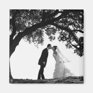 Imã Bride Beijo sob Oak Magnet