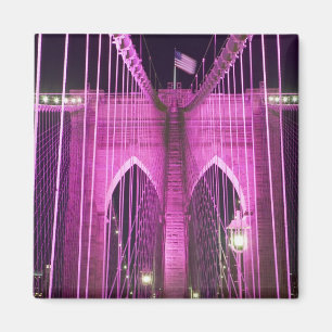 Imã Brooklyn Bridge Lit Purple