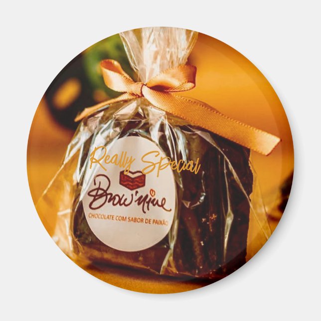 Imã Brownie Round Magnet (Frente)