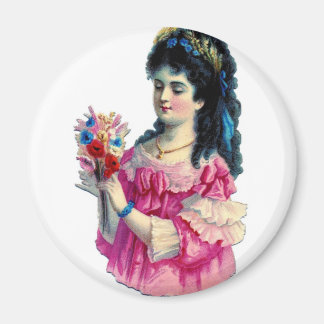 Imã Brunette Victorian Gown com Buquê rosa