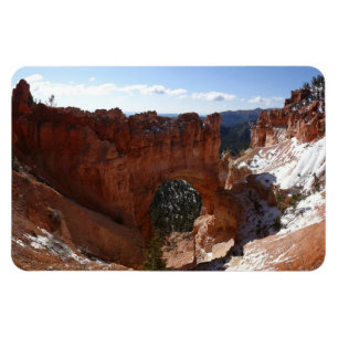 Ímã Bryce Canyon Natural Bridge Snowy Landscape Foto