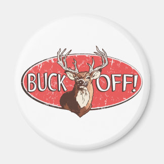Imã Buck Off pelos estúdios Mudge