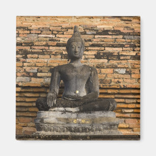Imã Buda em Wat Mahathat.
