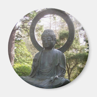 Imã Buda no Jardim do Chá Japonês