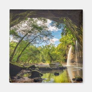 Imã Cachoeira de Haew Suwat