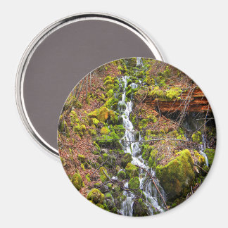 Imã Cachoeira de nascente de montanha.....