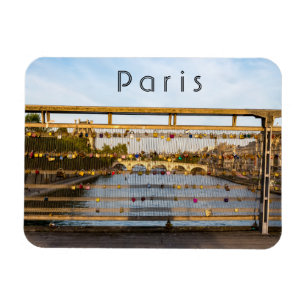 Ímã Cadeado do amor em uma ponte em Paris