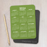 Ímã Calendário de Exibição de Ano de Cheio 2024 - Míni<br><div class="desc">Um calendário mínimo básico de 12 meses com um fundo de cor sólida. Uma busca padrão para seu escritório doméstico ou vestiário escolar.</div>