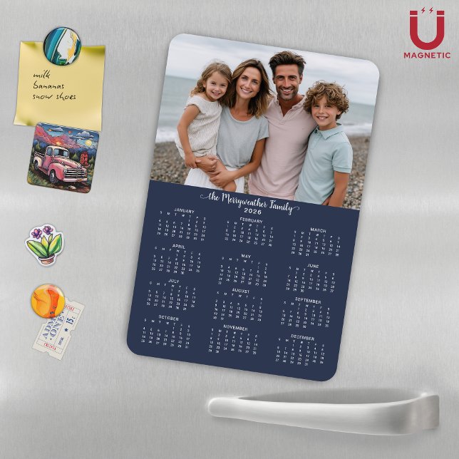 Ímã Calendário de Fotografias da Família Personalizada (2026 Navy Blue Personalized Family Photo Calendar Magnet)