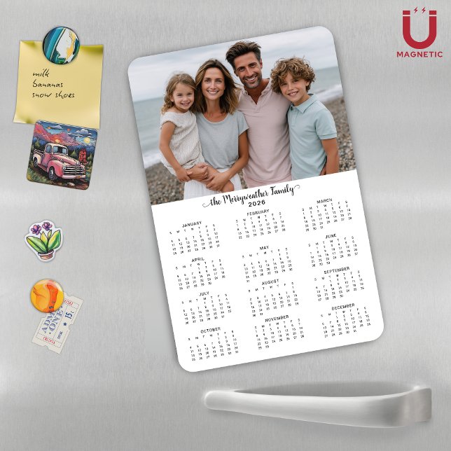 Ímã Calendário de Fotos Personalizadas Moderno 2026 (2026 Modern Personalized Photo Calendar Magnet)