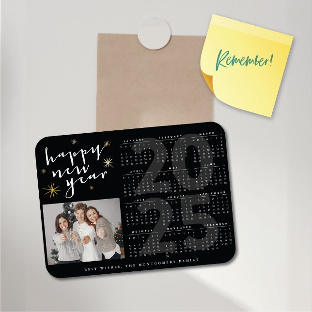 Ímã Calendário do Feliz ano novo Modern Dourado Starbu (Happy New Year Modern Gold Starburst 2025 Calendar Flexible Magnet @ fat_fa_tin)