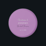 Imã Caligrafia Elegante Lavanda Chuveiro de Noiva<br><div class="desc">Procurando uma bela caligrafia com uma escrita estética? Este design simples e atraente é para você. Este design, feito especialmente para uso em casamento e nome da família, impressiona imediatamente quem o vê.</div>