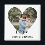 Imã Caligrafia Moderna do Quadro Fotográfico Personali<br><div class="desc">O design tem quadros brancos no centro e textos de caligrafia modernos que podem ser personalizados de acordo com sua preferência. Substitua a foto no centro por sua própria foto de casamento. Vai fazer um adorável costume de presentes de casamento para seus hóspedes ou para seu próprio amor.</div>