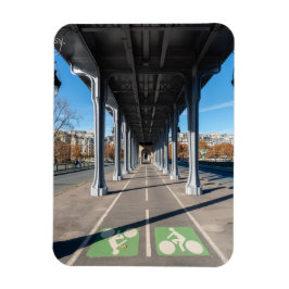 Ímã Caminho do Ciclo no Ponto Bir-Hakeim - Paris, Fran