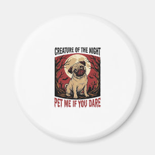 Imã Camisa de Pug de Halloween com Cemitério Assustado