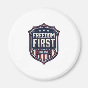 Imã Camiseta Escudo Patriótico Freedom First EUA 1776