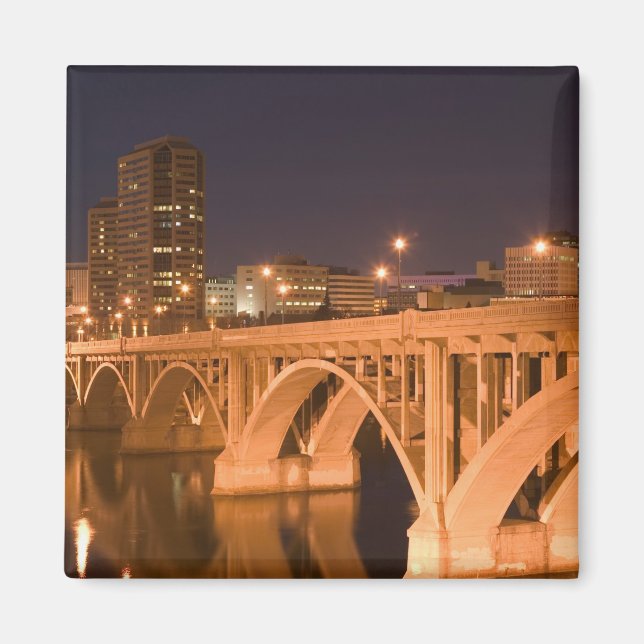 Imã Canadá, Saskatchewan, Saskatoon: Broadway (Frente)