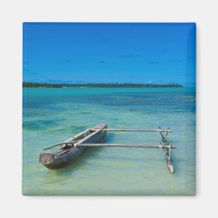 Imã Canoa de Balancim no Oceano Raso
