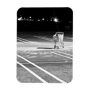 Ímã Carrinho de Compras Abandonado em Lote de Estacion