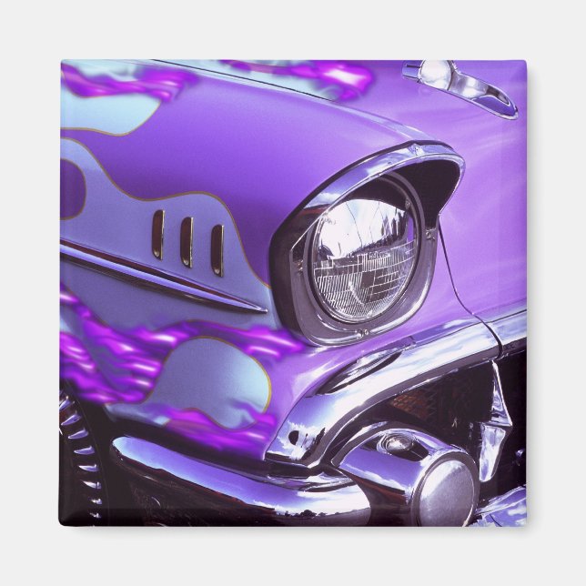 Imã Carro clássico: Chevrolet com capô em chamas (Frente)