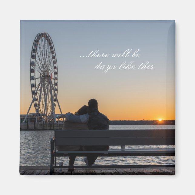 Imã Casal Juntos Assista Sunset no Banco (Frente)