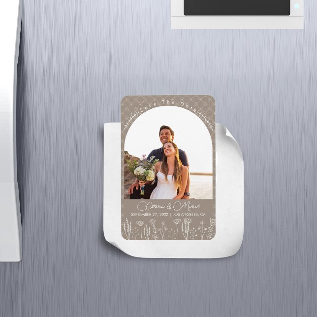 Ímã Casamento de Beige Wildflower Bohemian (Criador carregado)