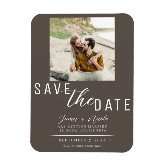 Ímã Casamento de Foto de Salvar a Data em Taupe Escuro (Vertical)