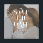 Imã Casamento de Foto Mínimo Moderno Salve a Data<br><div class="desc">Casamento moderno mínimo salve a magneta com tipografia chic elegante e sua foto personalizada.</div>
