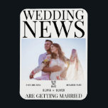 Ímã Casamento exclusivo de fotos de jornal salvando a<br><div class="desc">É uma graça salvar a data.</div>