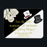 Ímã Casamento Preto e Branco do MAGNET Salvar a Data<br><div class="desc">Orçamento floral romeno e exclusivo preto e branco Salve a Data. Dourada inscrição para arrancá-la e um chapéu preto para o cavalheiro e um chapéu branco para a futura noiva. Cuidadosamente rotulados como "Sra. e Sr." para mudar à medida que o evento se desenhar mais perto, é claro. Para quaisquer...</div>