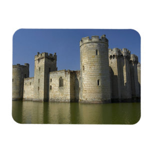 Ímã Castelo de Bodiam (1385), refletido em fosso, Este
