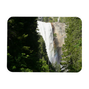 Ímã Catarata Vernal II no Parque Nacional de Yosemite