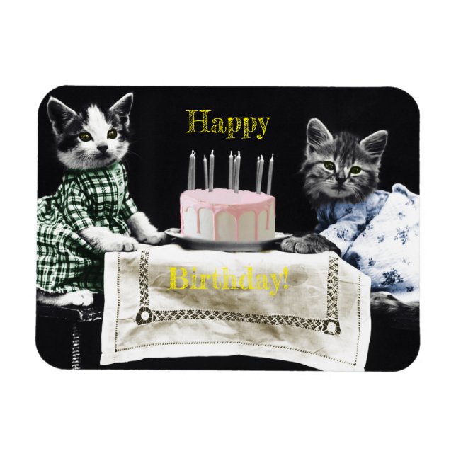 Ímã Cats celebrating a birthday with cake and candles (Horizontal)