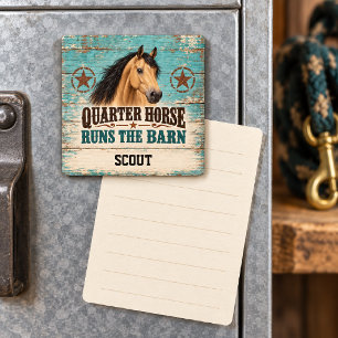 Imã Cavalo Quarto de Milha Buckskin Comanda o Celeiro