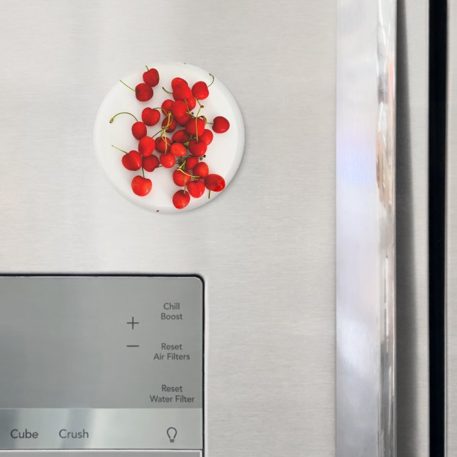 Imã Cerejas Vermelhas em Luz Natural em Branco (In Situ (Fridge))