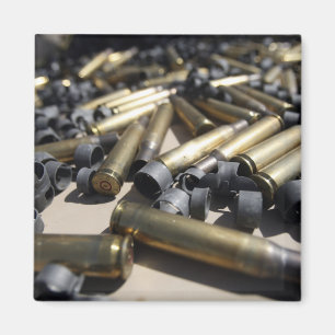 Imã Chaves gastas e links desintegrados