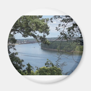 Imã Cidade de Dubuque, Iowa no rio Mississípi