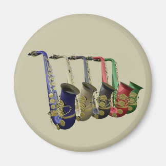 Imã Cinco Saxofones Coloridos Em Uma Linha