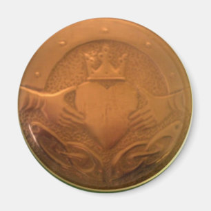 Imã Claddagh Love_Loyalty_Friendship