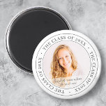 Imã Classe de formando de 20XX Foto Personalizada Mode<br><div class="desc">Este design simples e clássico é composto de sans serif e tipografia cursiva divertida e adiciona uma foto personalizada.</div>