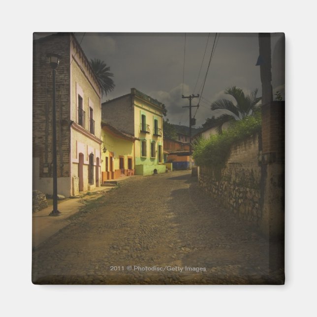 Imã Cobblestone Road e edifícios amarelos no México (Frente)