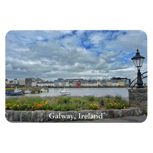 Ímã Colorful Claddagh (Galway Bay) em Galway, Irlanda (Horizontal)