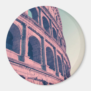 Imã Colosseum em Roma. Romano Monumental de 3 níveis