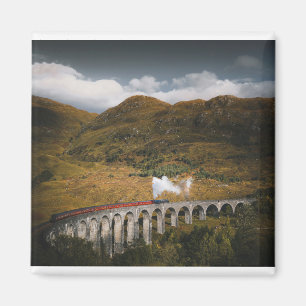 Imã Comboio em Glenfinnan Viaduct, Escócia