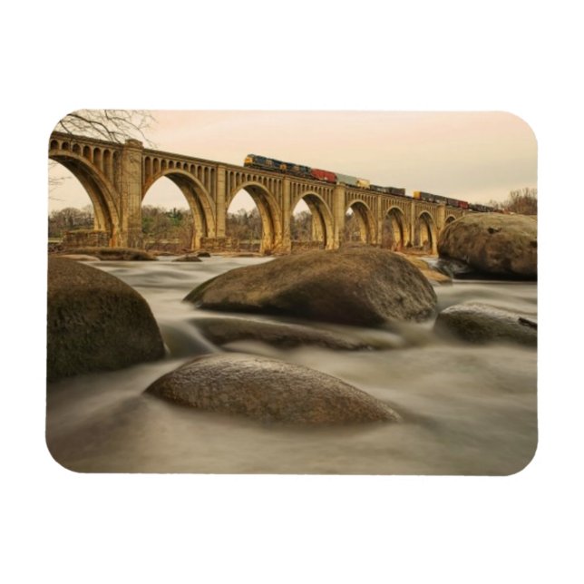 Ímã Comboio sobre James River (Horizontal)