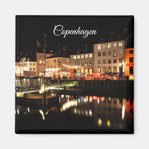 Imã Copenhaga na noite